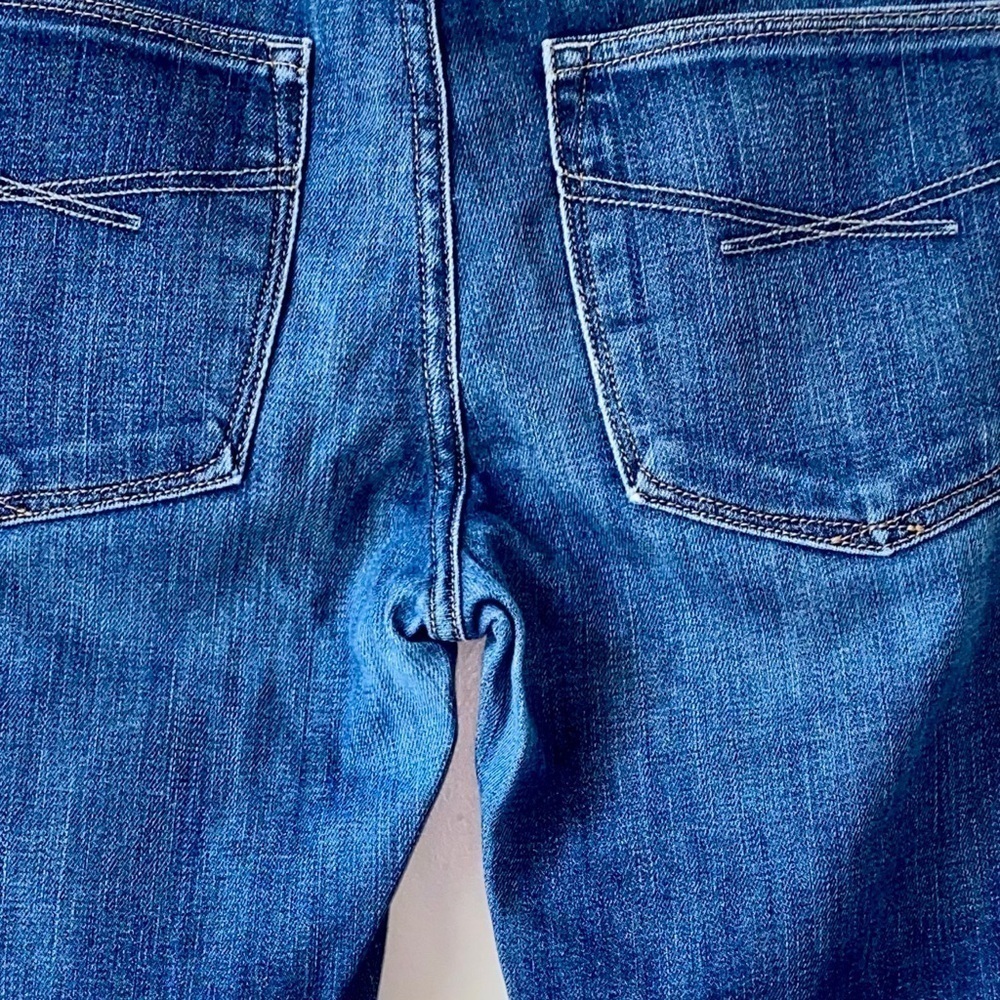 GAP 1969 Real Straight Dark Denim Midrise Flared Jeans Office Basic Size 28 / 6R - Picture 4 of 9